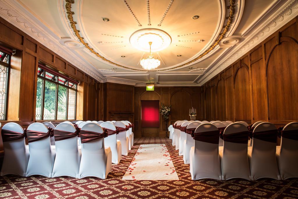 Bredbury Hall Hotel Stockport Zewnętrze zdjęcie