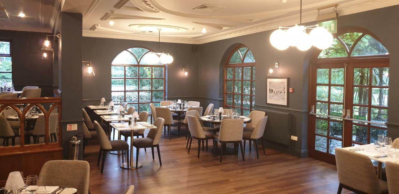 Bredbury Hall Hotel Stockport Zewnętrze zdjęcie